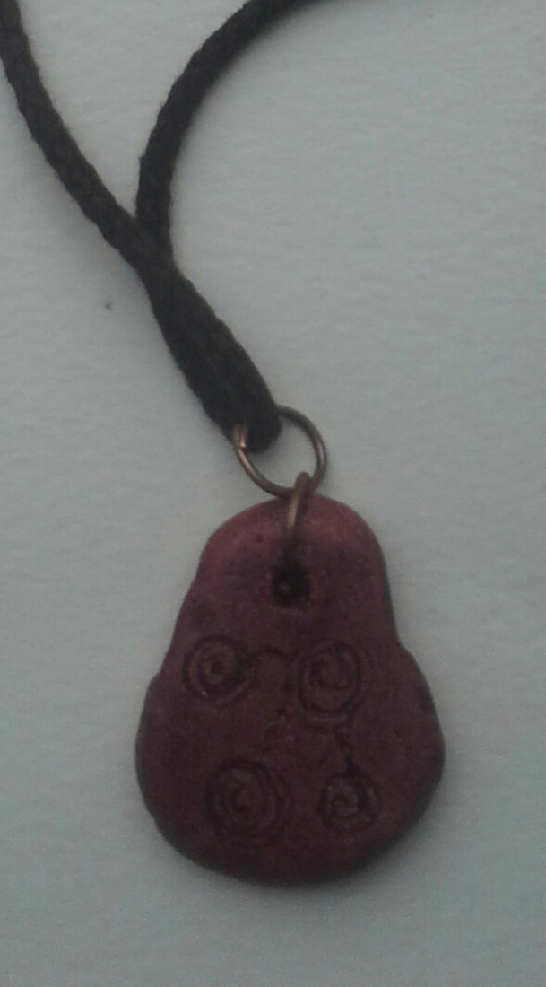 Amulet hanger