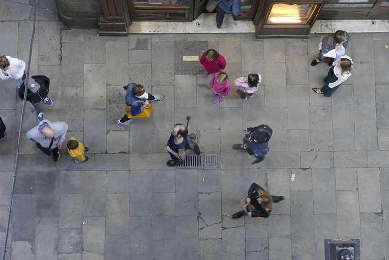 Toeristen in de Escudellers – Barcelona april 2017