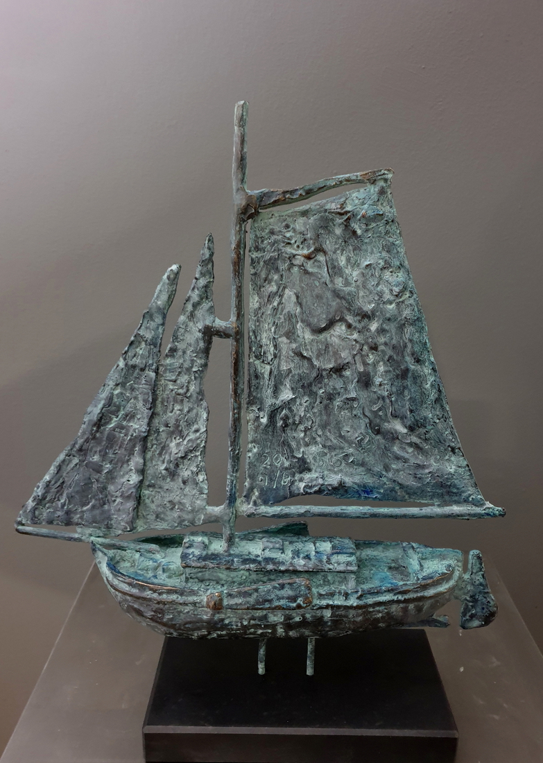 Sail 2 1/8