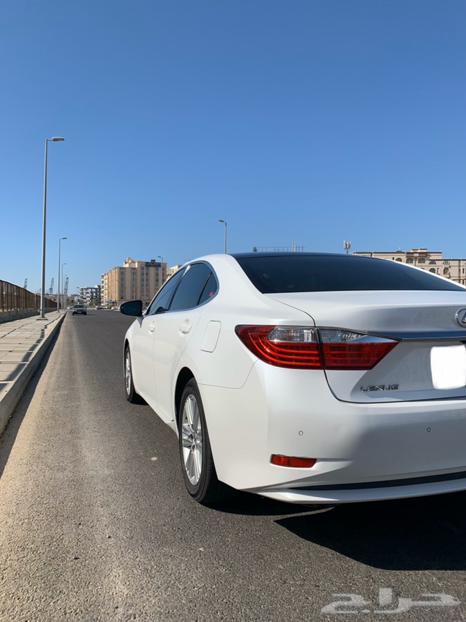 لكزس ES 350