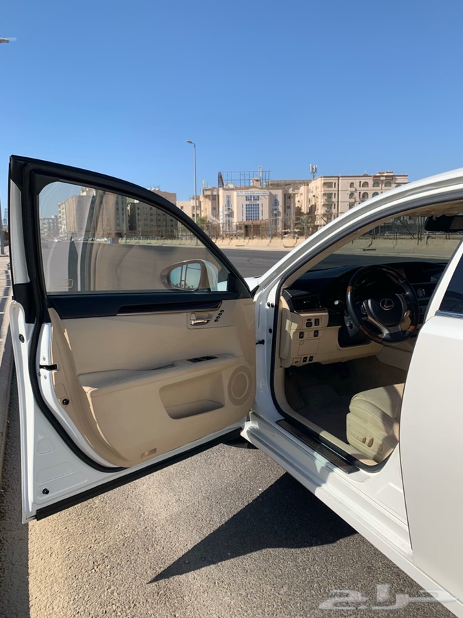 لكزس ES 350
