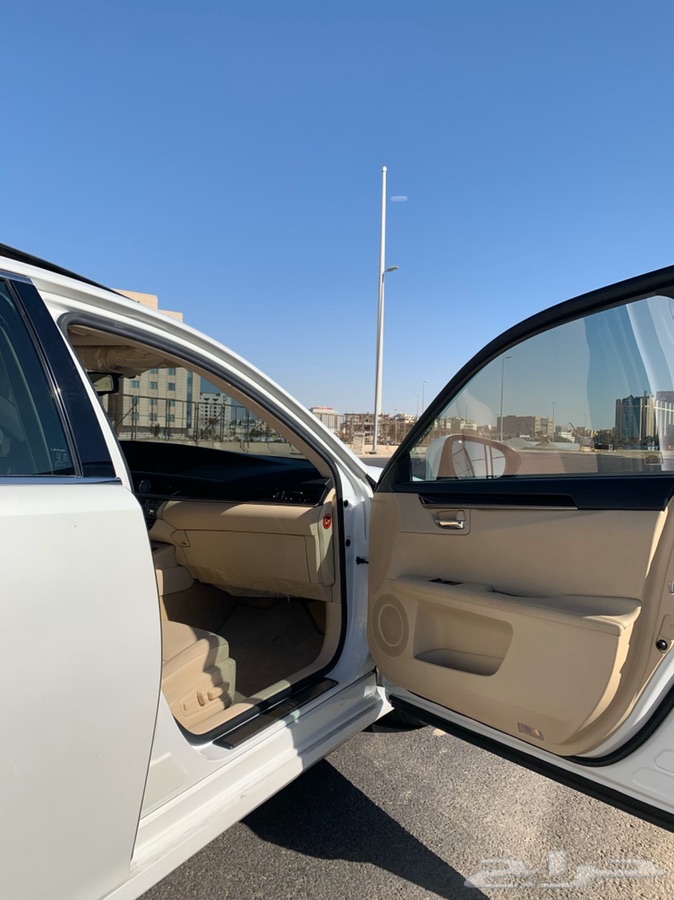 لكزس ES 350