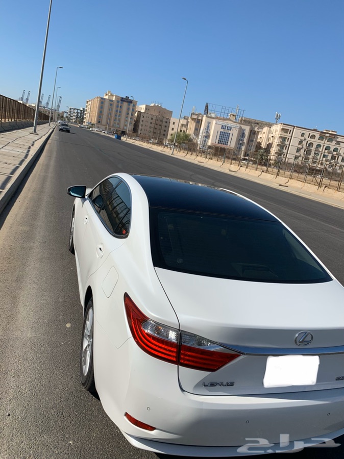 لكزس ES 350