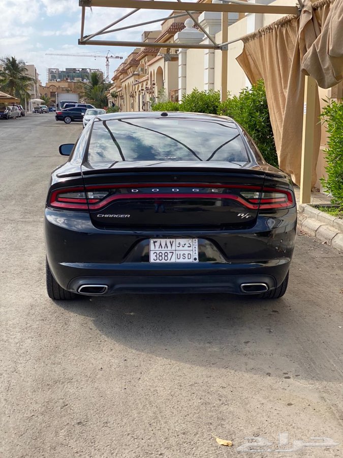 2018 دوج شارجر RT للتنازل