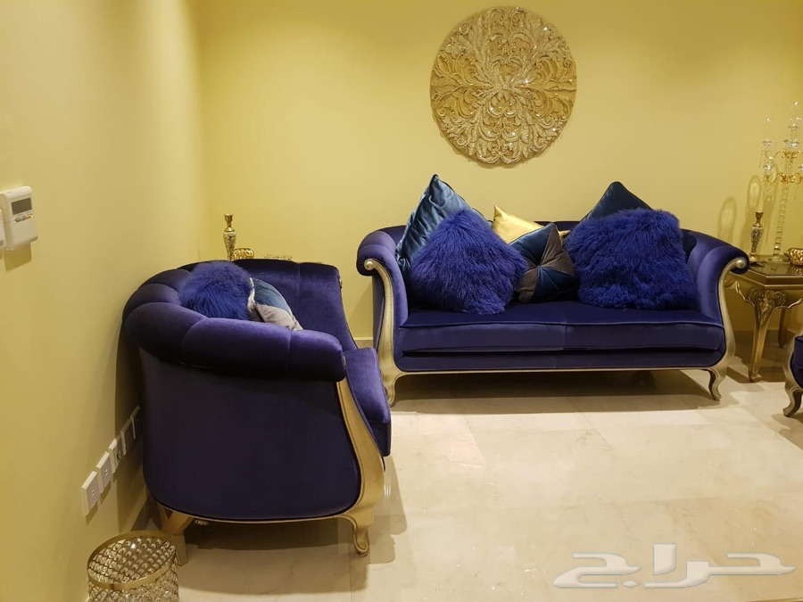 للبيع طقم كنب فاخر من City W