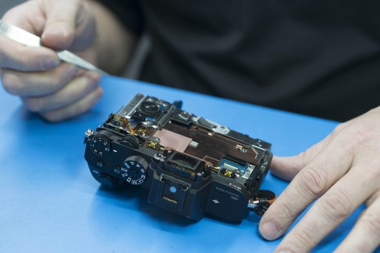 Watch a Sony A7R II being taken apart