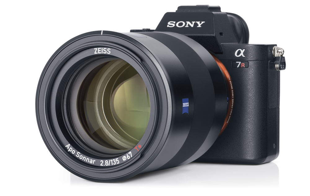 Hire the Zeiss Batis 135mm f/2.8 now!