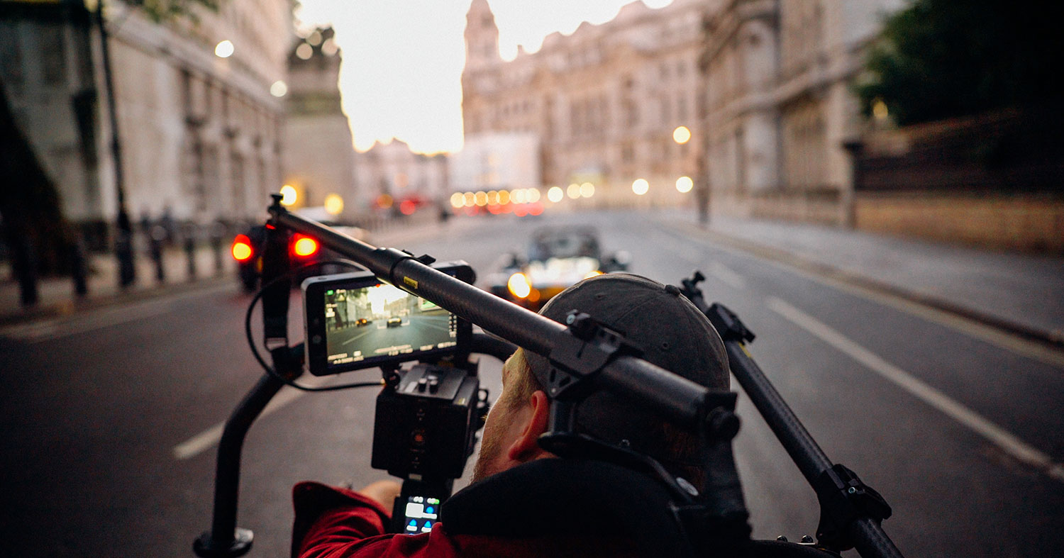 VIDEO: Date Night in Notting Hill with EVEN and a Caterham 270S