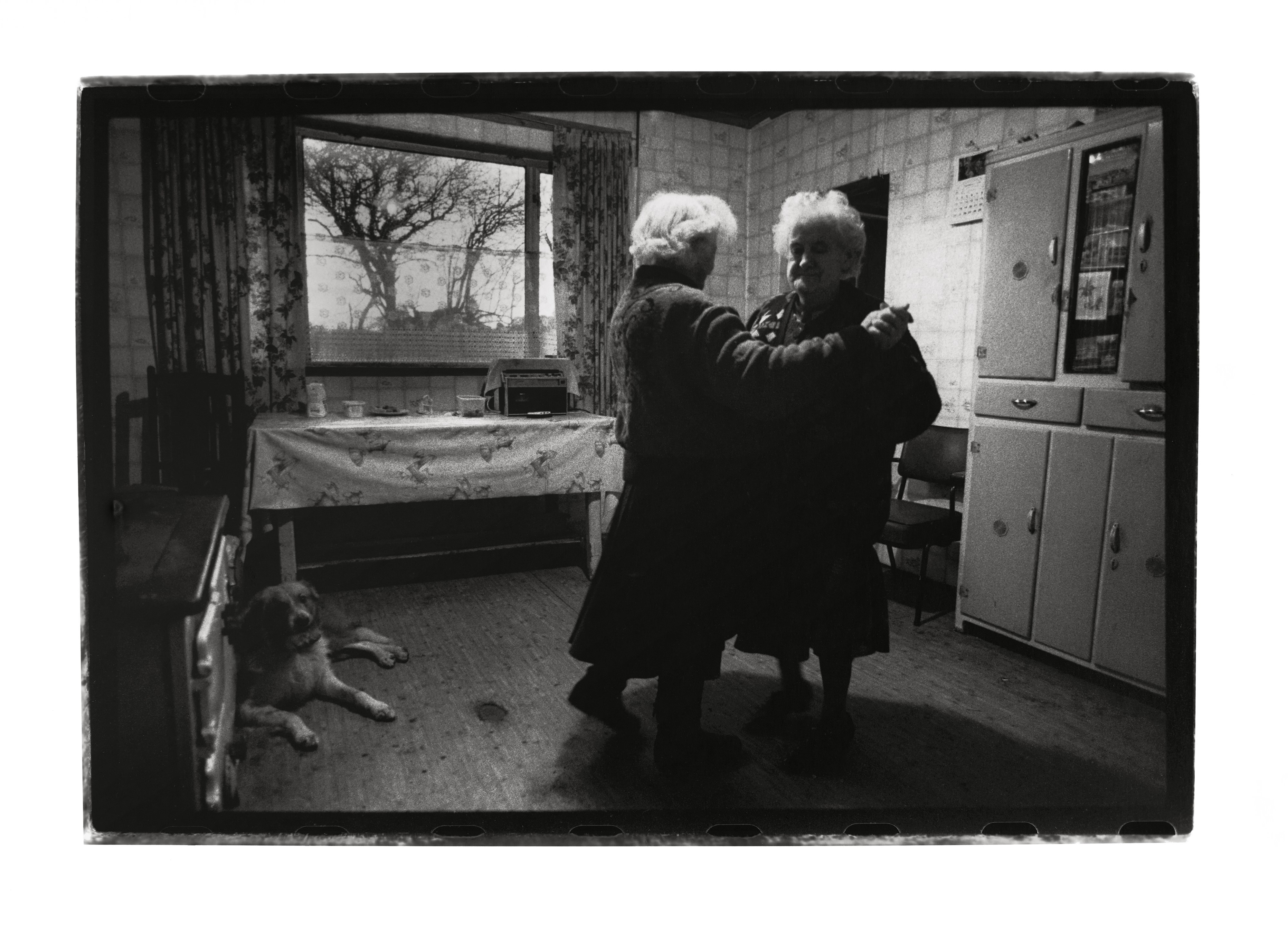 Bridie Callinan and Kathleen Loughlin, dancing / Christy McNamara