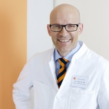 Holger Pult, Plastischer & Ästhetischer Chirurg Dresden