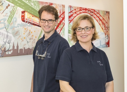 Zahnärzte in Wuppertal Dres. Oliver Zimmermann und Berit Zimmermann -1