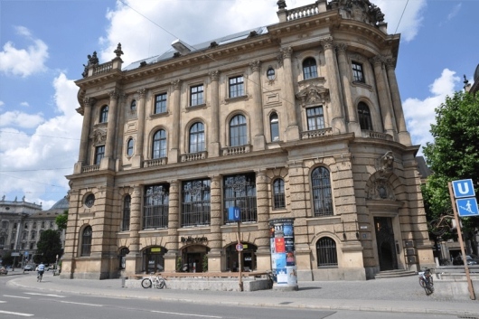 Medizin & Ästhetik Praxisklinik für Mund-Kiefer- u.plastische Gesichtschirurgie -0