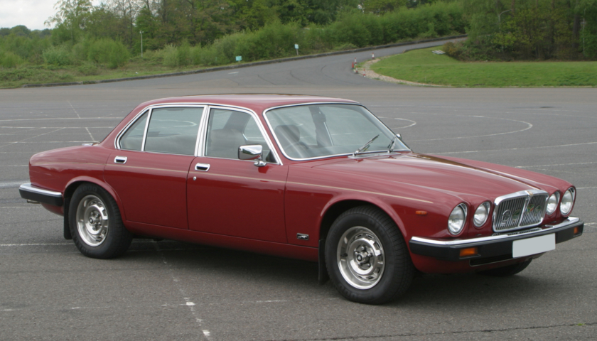 Jaguar Xj6 Series 3 3 4 4 2 5 3 Litre Saloon Jaguar Xj6 Series 3 3 4 4 2 5 3 Litre Saloon