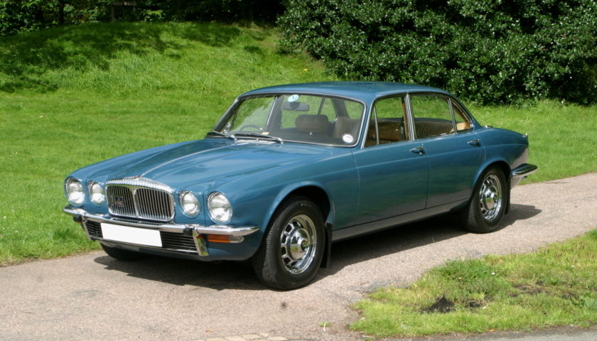 Xj Series 2 3 4 4 2 Litre Saloon Xj Series 2 3 4 4 2 Litre Saloon