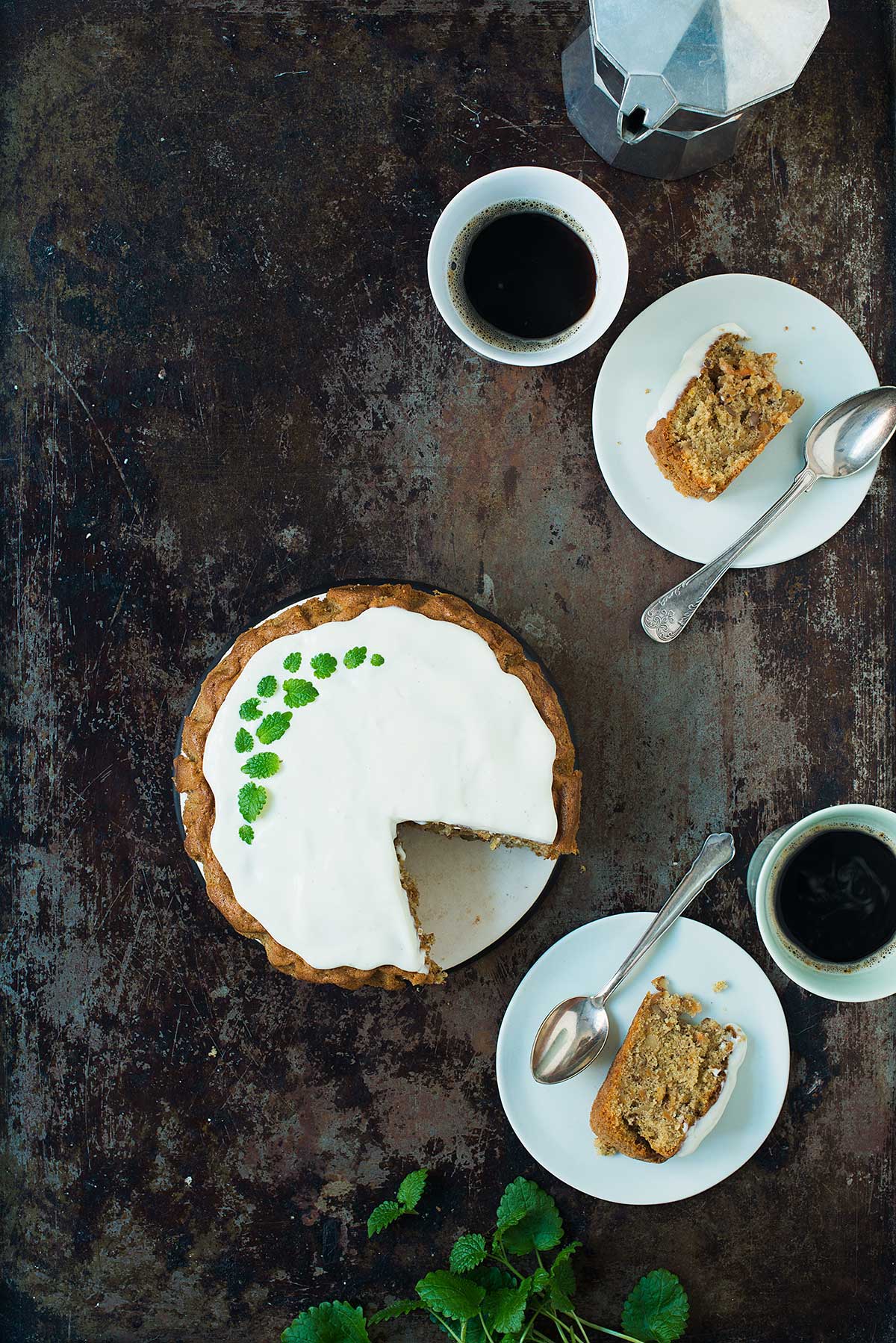 Recept: Morotskaka med glasyr | Frk. Kræsen