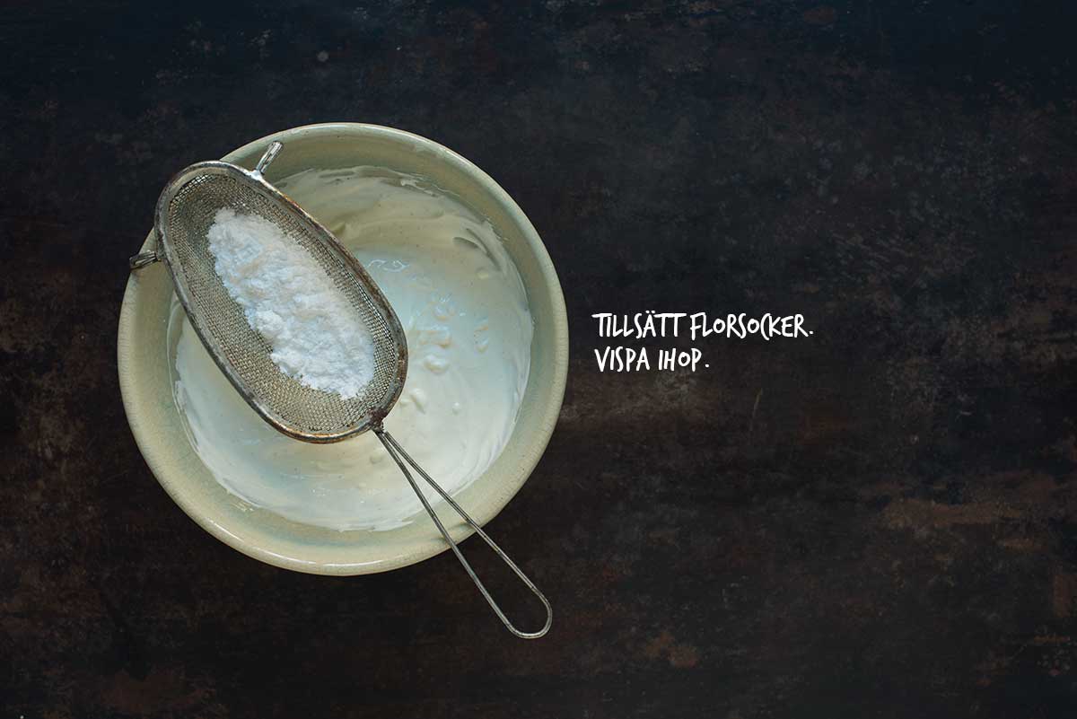 Recept: Morotskaka med glasyr | Frk. Kræsen
