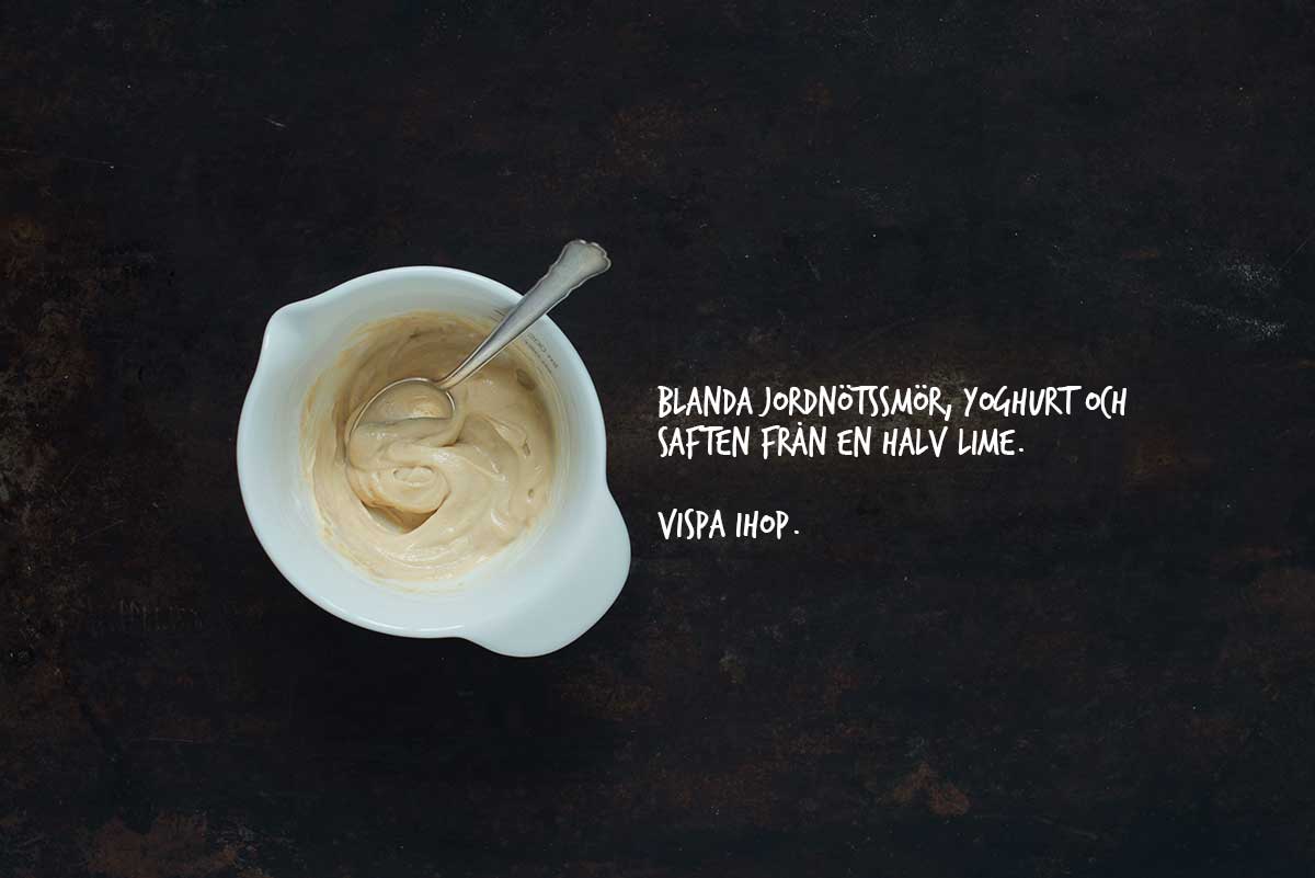 Recept: Havregrynsgröt med stekta bananer och jordnötssmör | Frk. Kräsen