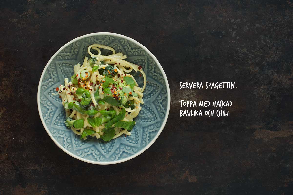 Recept: Vegetarisk one-pot-pasta med broccoli och sparris | Frk. Kräsen