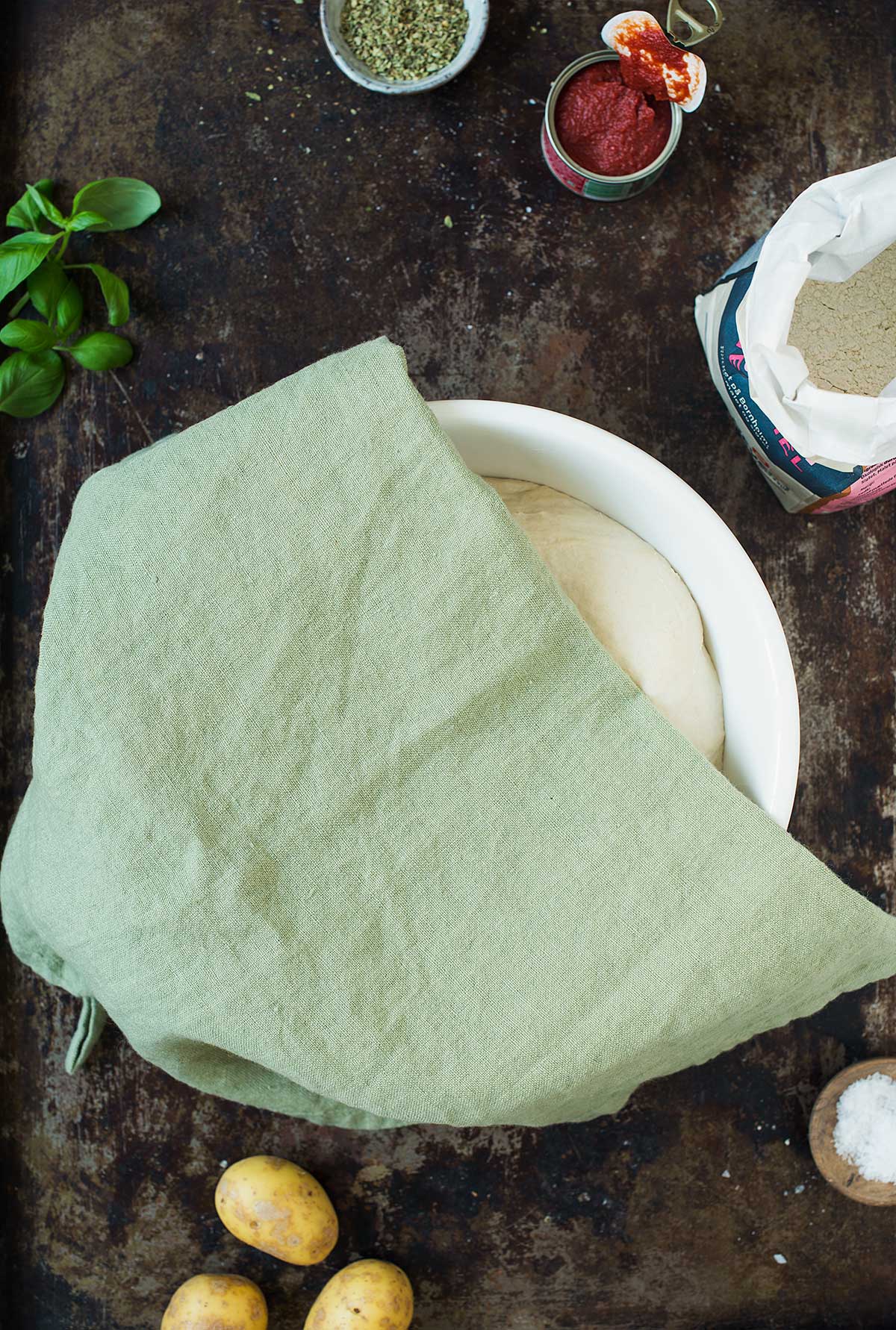 Recept: Kalljäst pizzadeg | Frk. Kräsen
