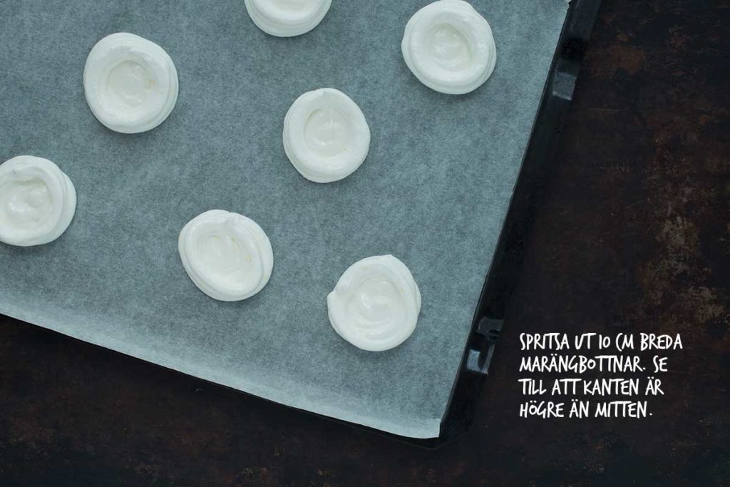 Recept: Mini-pavlova med jordgubbar och mynta | Frk. Kräsen