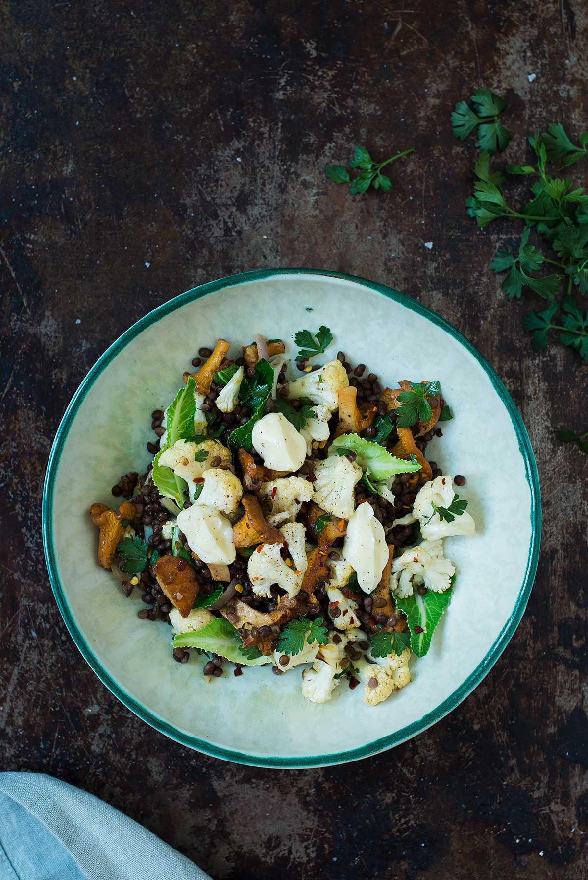 Recept: Sallad med linser, blomkål och kantareller | Frk. Kräsen