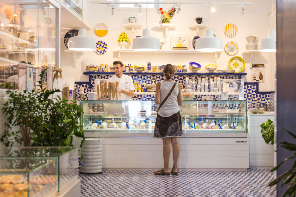 Roadtripping the Amalfi coast – Sal de Riso Minori