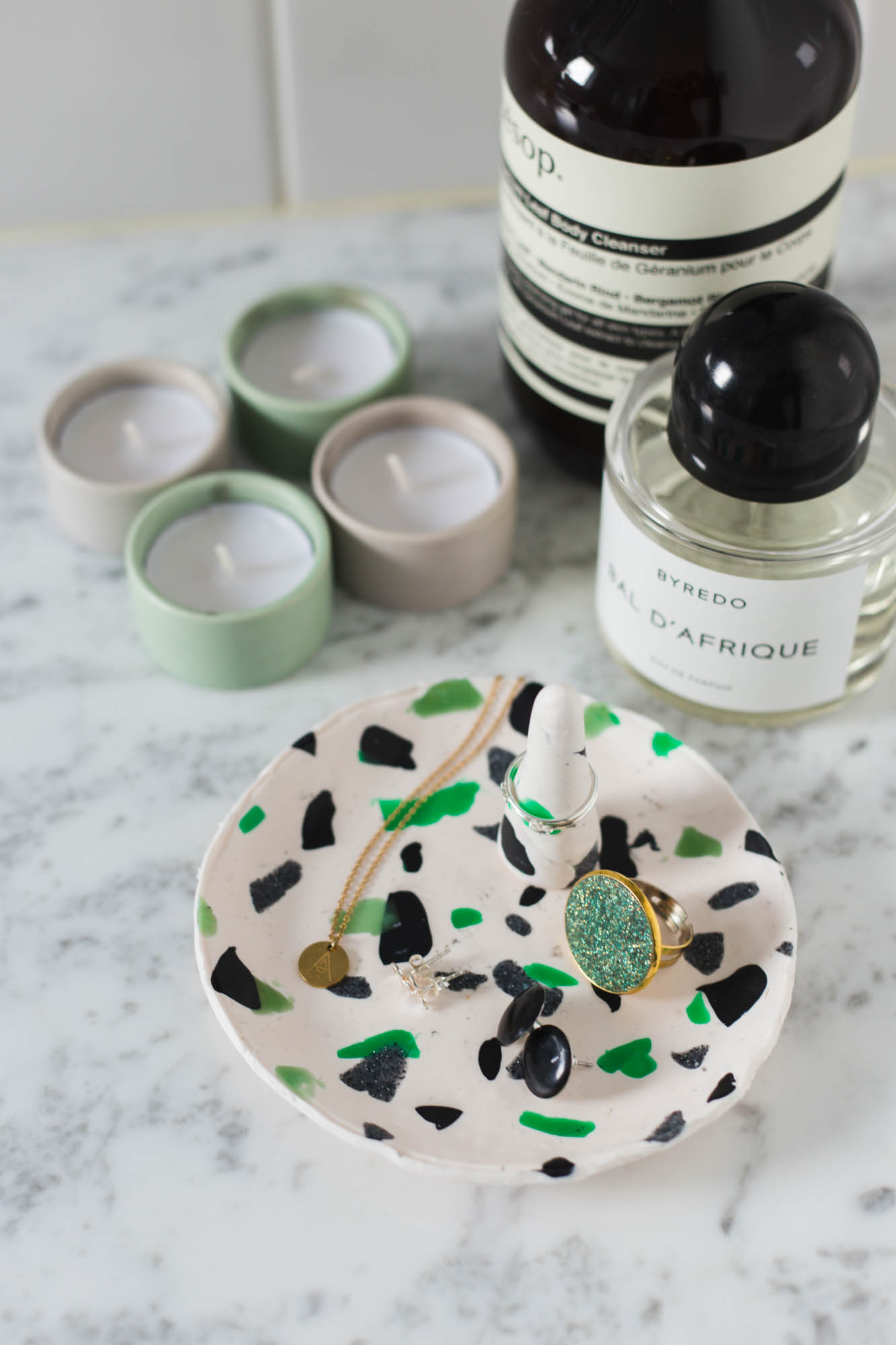 DIY Terrazzo Smyckesfat av Dnilva