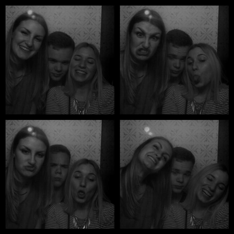 Photomat 25.03.2016 01:13:40