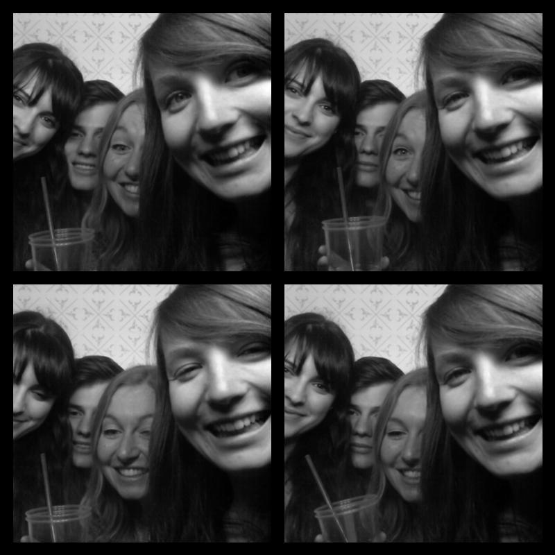 Photomat 17.03.2018 00:25:00