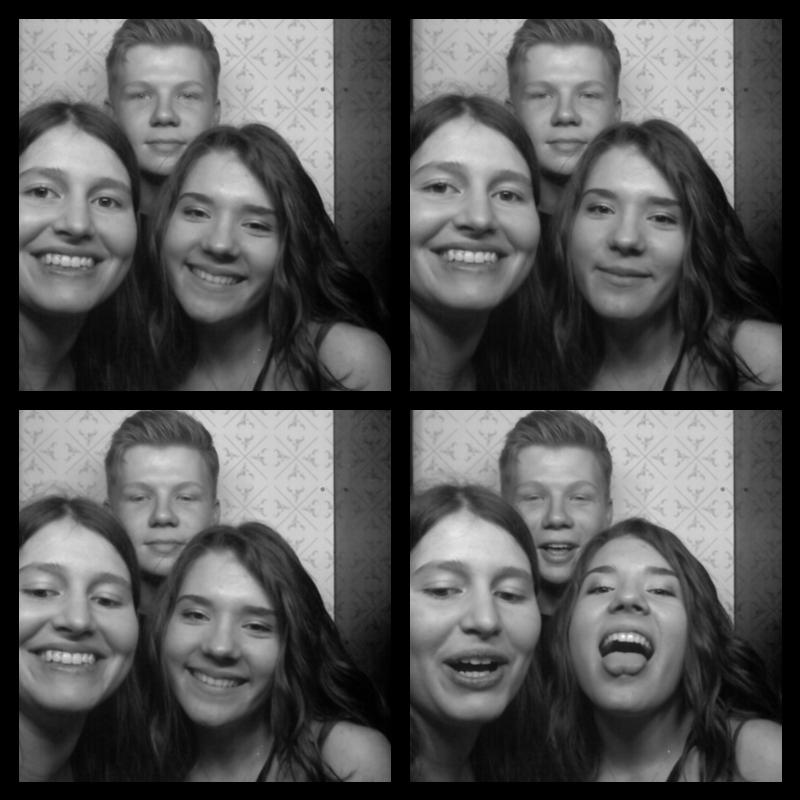 Photomat 17.03.2018 02:27:37