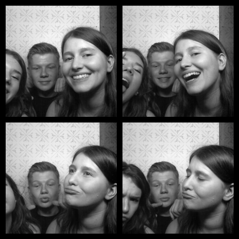 Photomat 17.03.2018 02:30:08