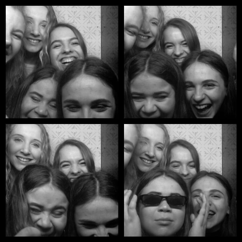 Photomat 17.03.2018 23:23:30