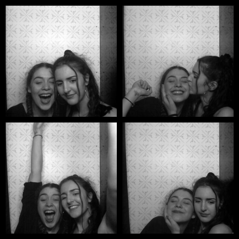 Photomat 18.03.2018 00:09:54