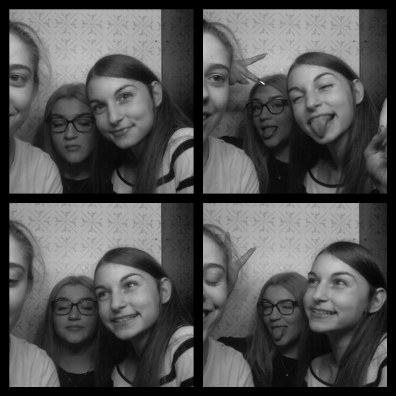 Photomat 19.04.2019 00:30:05