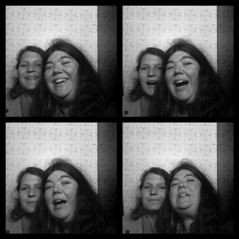 Photomat 27.04.2019 22:36:05