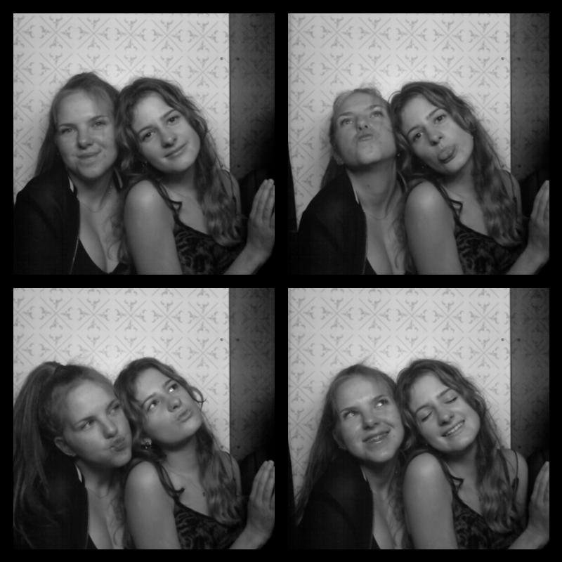 Photomat 27.04.2019 23:28:03