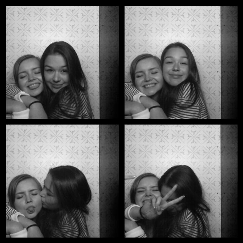 Photomat 28.04.2019 01:01:28