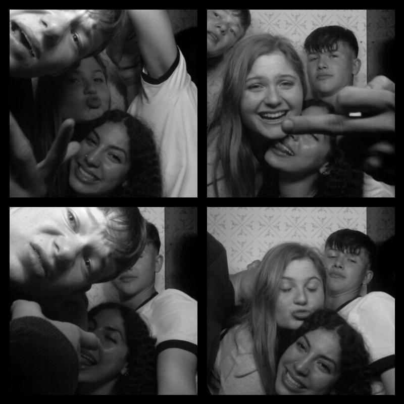 Photomat 28.04.2019 01:35:47