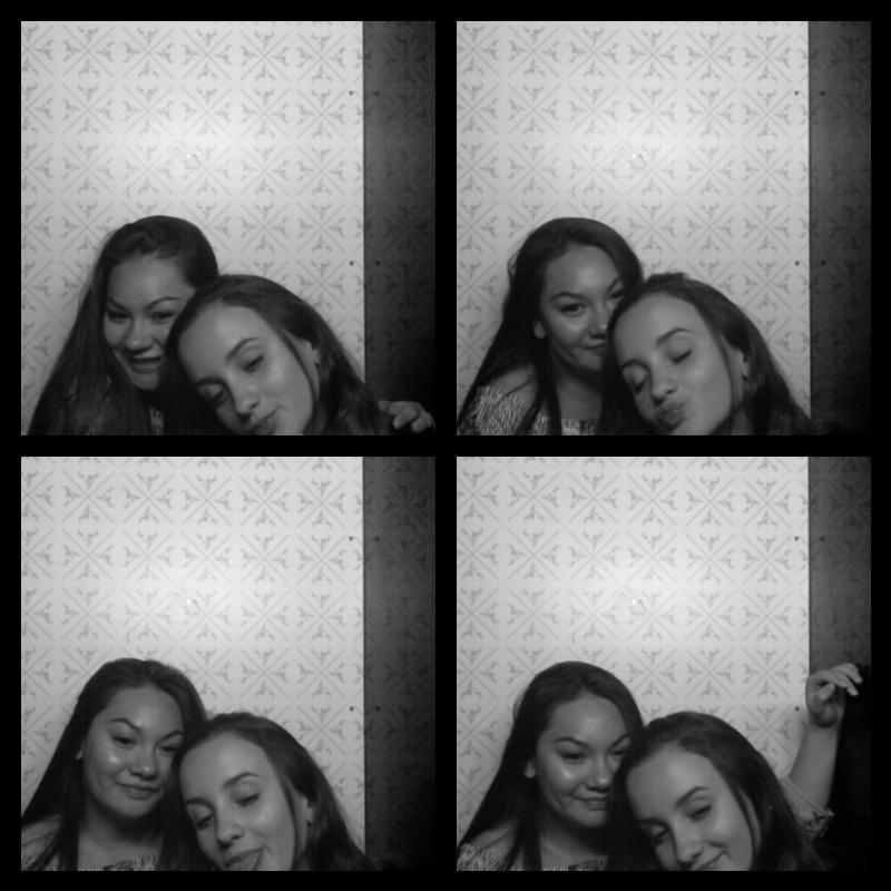 Photomat 28.04.2019 01:43:06