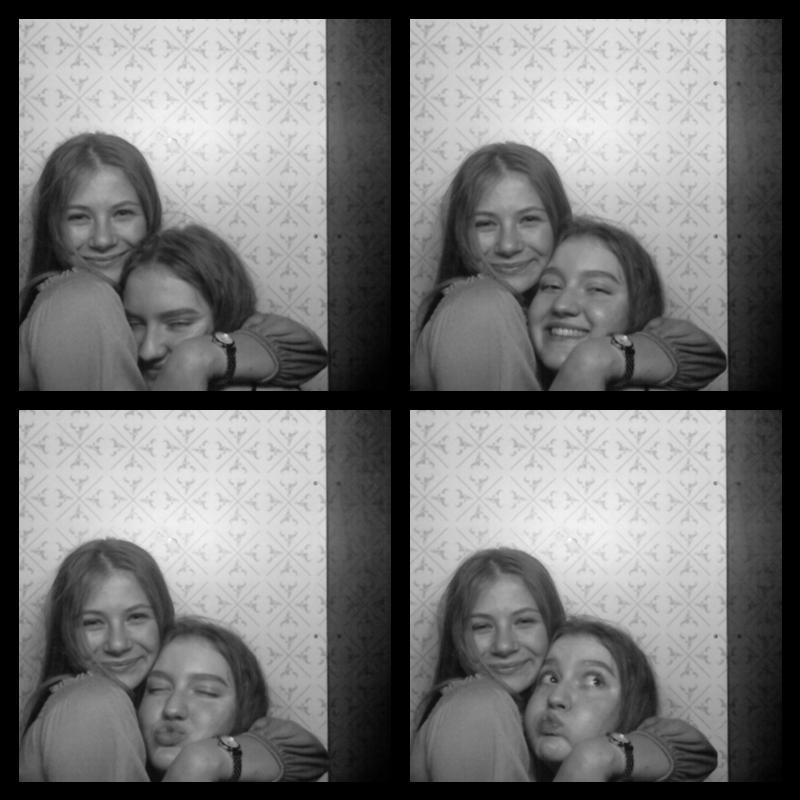 Photomat 28.04.2019 02:24:41