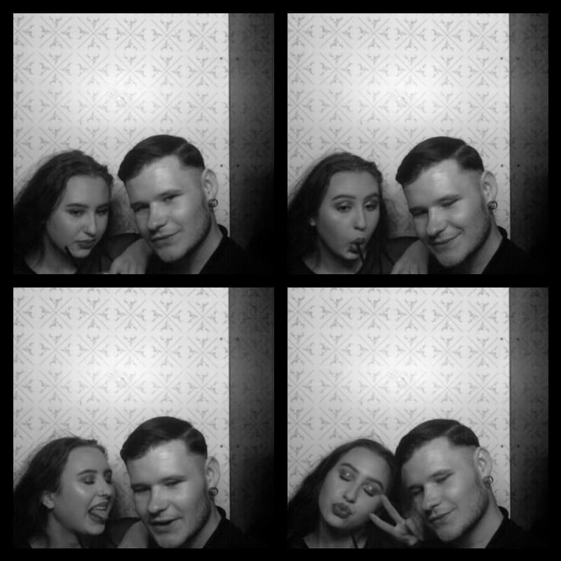 Photomat 28.04.2019 02:46:51