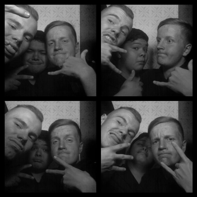 Photomat 06.10.2019 00:18:55