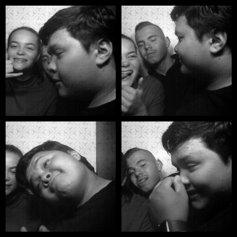 Photomat 06.10.2019 00:21:03