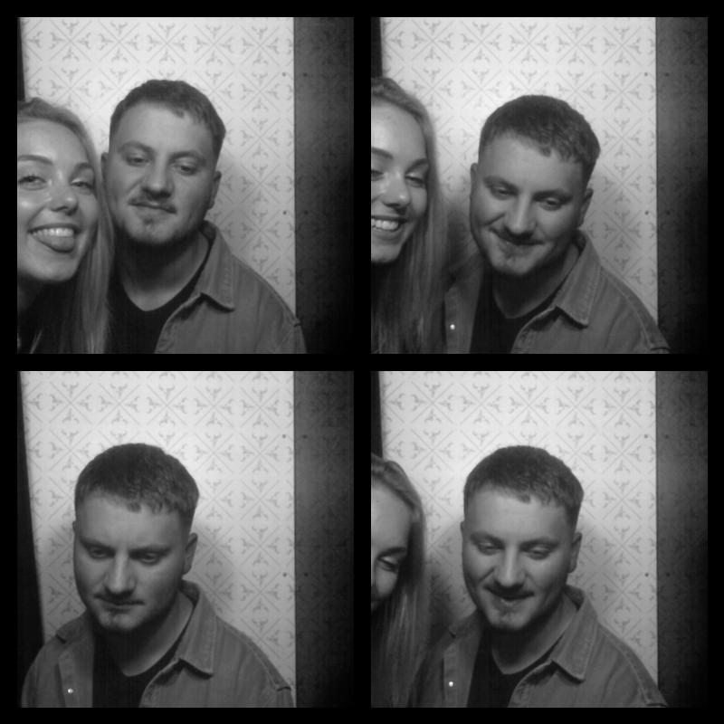 Photomat 06.10.2019 02:40:41