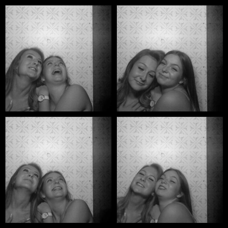 Photomat 12.10.2019 23:17:11