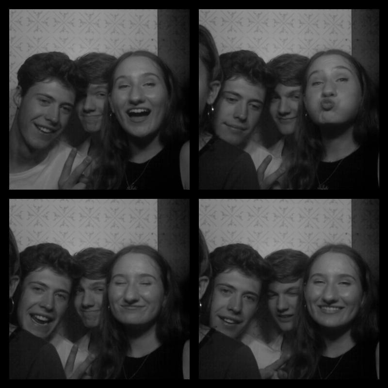 Photomat 12.10.2019 23:57:15