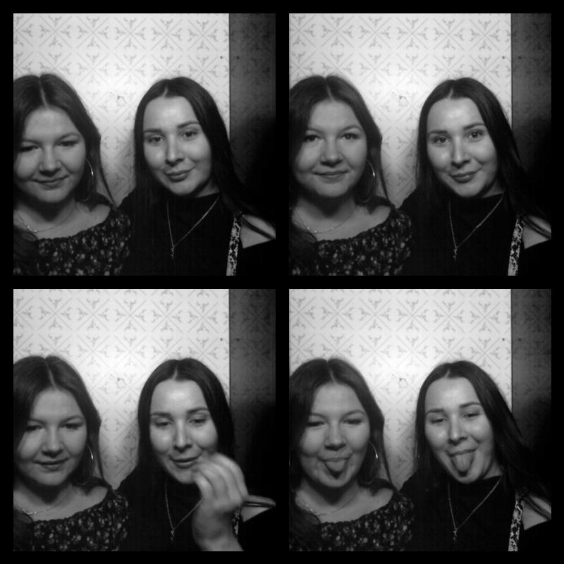 Photomat 25.12.2019 23:16:17