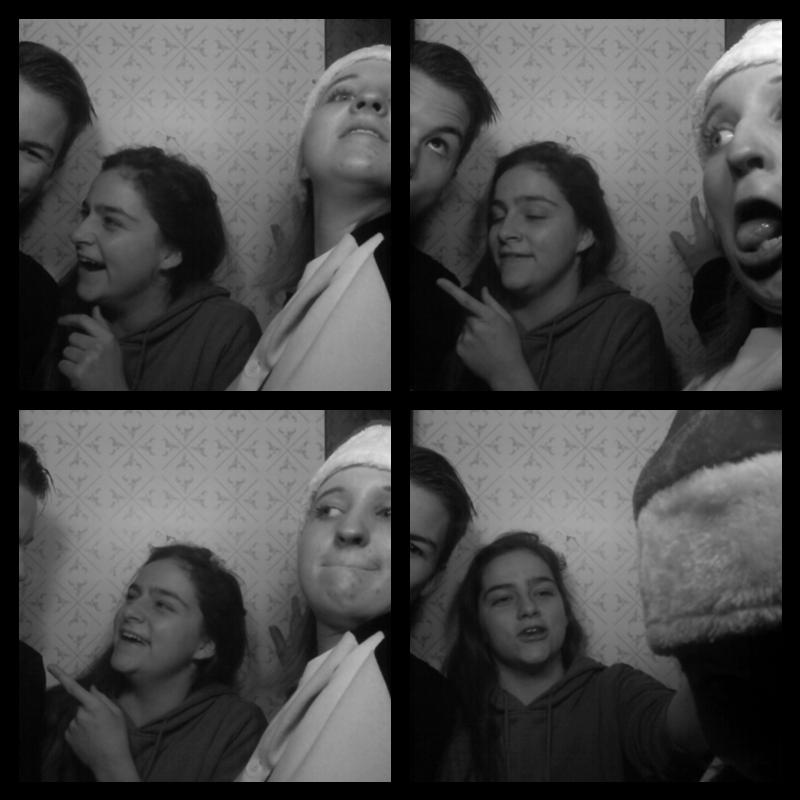 Photomat 25.12.2019 23:40:19