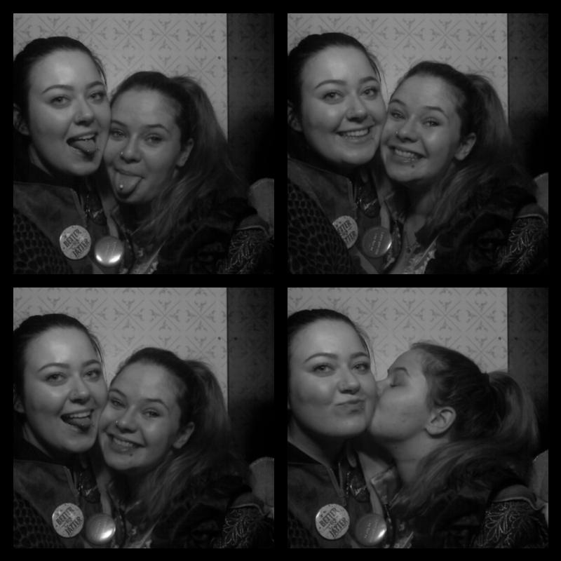 Photomat 25.02.2020 02:30:11