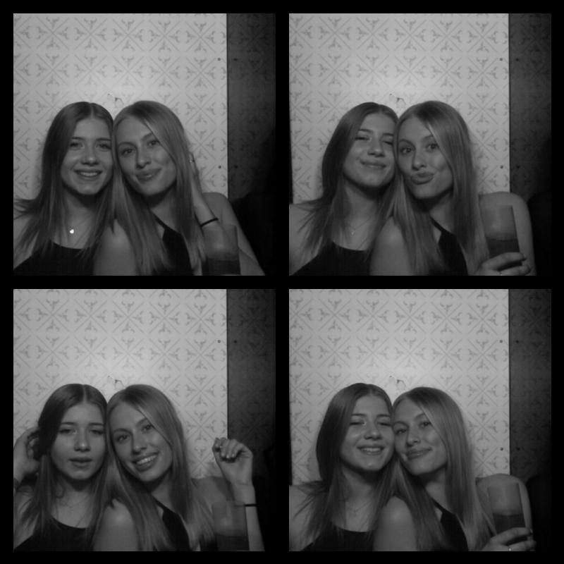 Photomat 19.03.2022 22:11:47